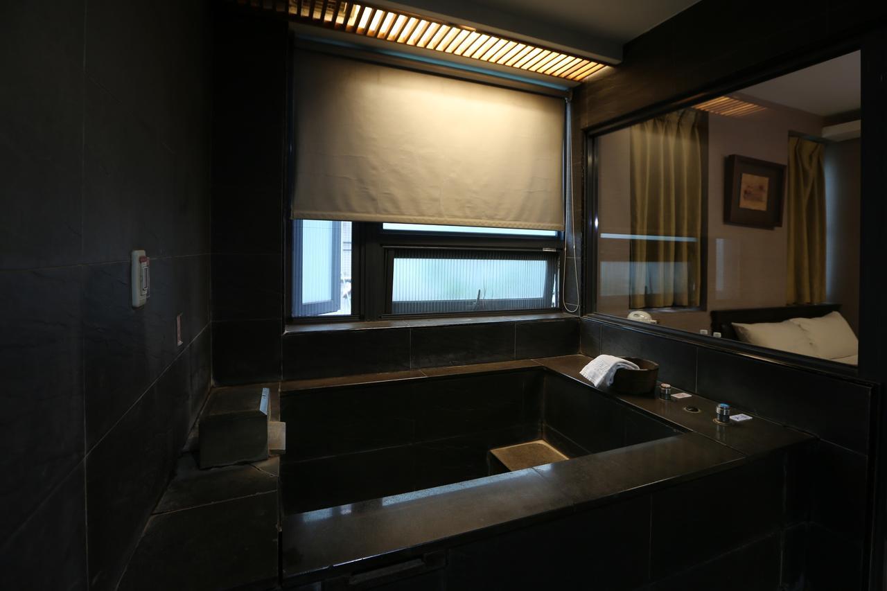 Shan-Yue Hotspring Hotel Taipei Bagian luar foto