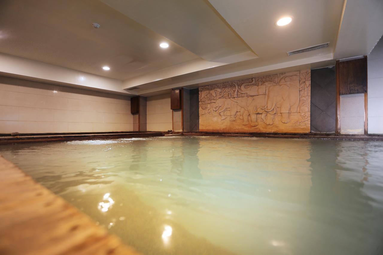 Shan-Yue Hotspring Hotel Taipei Bagian luar foto