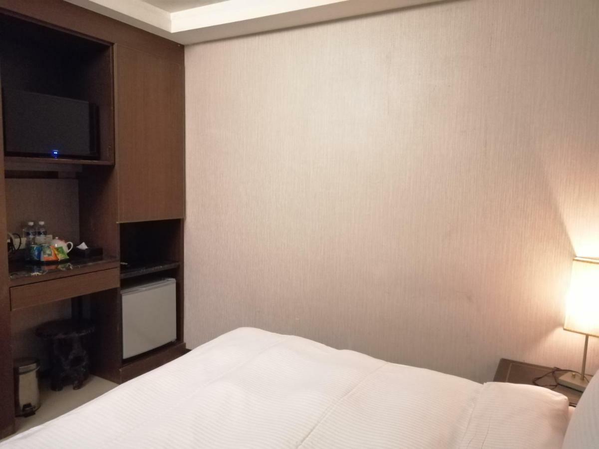 Shan-Yue Hotspring Hotel Taipei Bagian luar foto